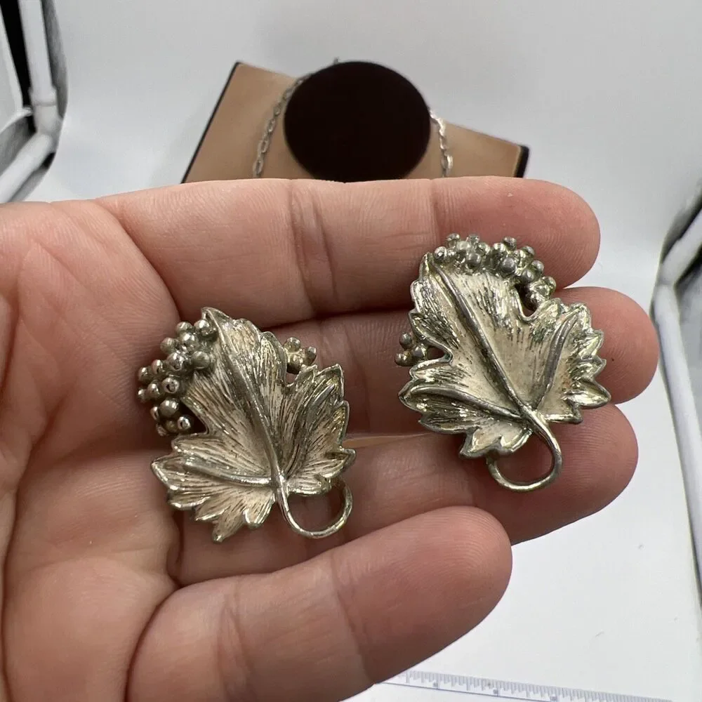 Vintage Necklace Earring Set Clip-On Sarah Coventry Whispering Leaves 1959 17